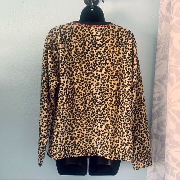PJ Essentials Cheetah Print Fleece Pullover Top Size Large - Picture 5 of 8
